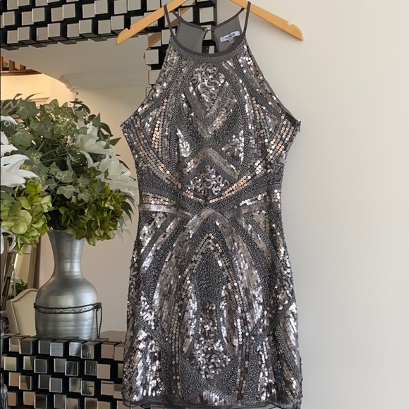 NEW!! MINUET Evening dress - Picture 1 of 16